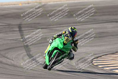 media/Jan-15-2026-Racers Edge (Thu) [[dfebeb70ab]]/3-B Group/Session 2 (Bowl Exit)/